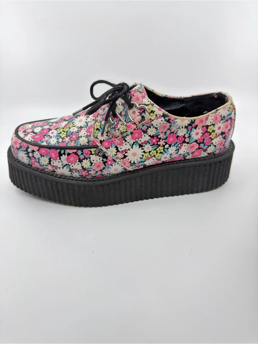 T.U.K.Hello Kitty Floral Mondo Creepers featuring a vibrant floral pattern SZ 10